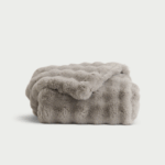 BubbleCuddleBlanket_LightGrey1