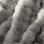 BubbleCuddleBlanket_LightGrey2