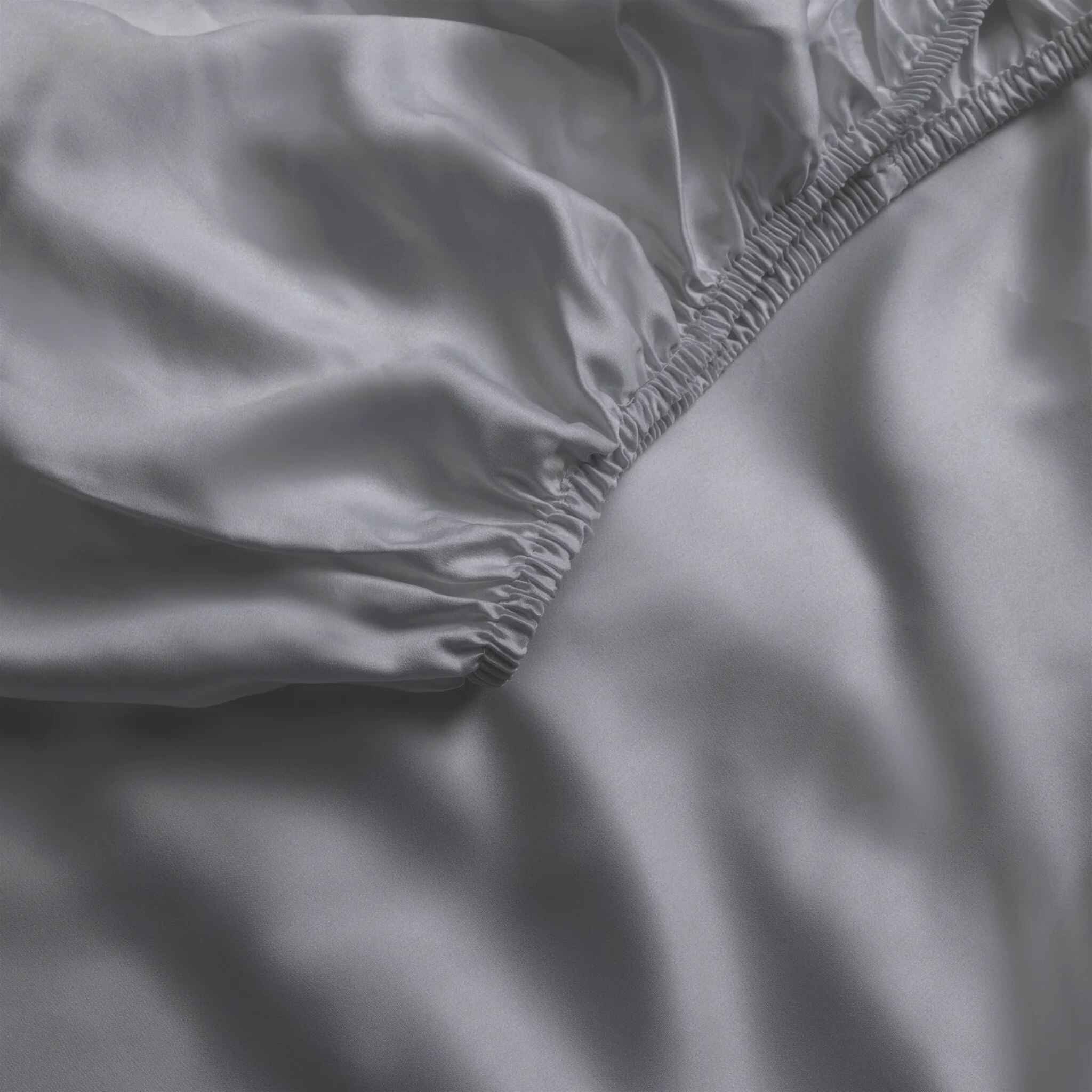 Charcoal fitted sheets 1
